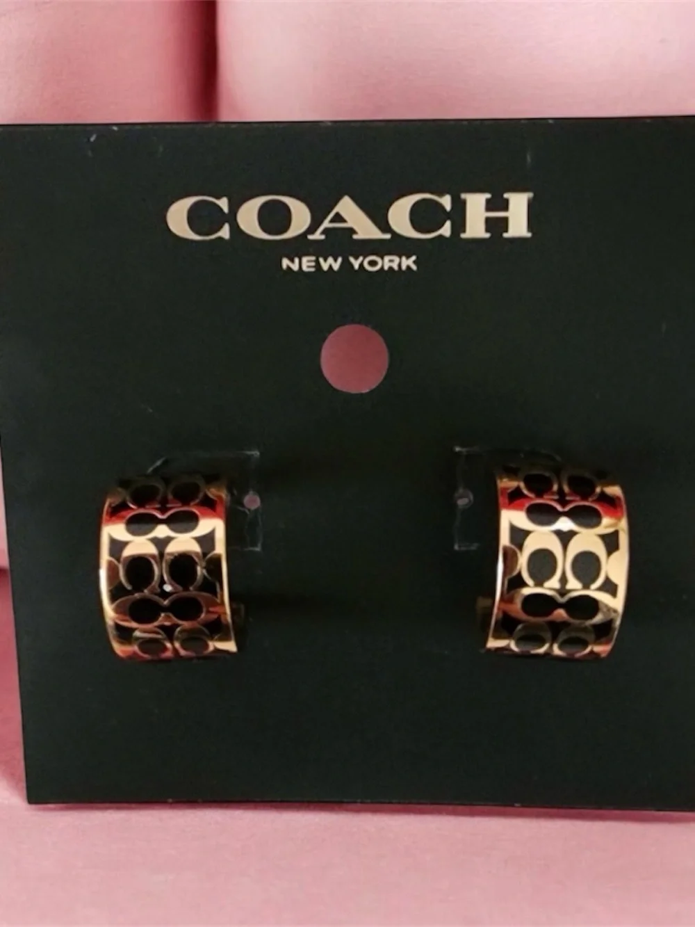 Coach Signature Enamel Huggie Earrings in Gold/ Black